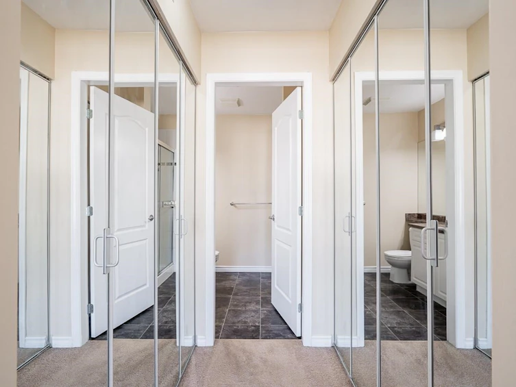 401-15220 Guildford Drive, Surrey, BC, V3R 0Y6 - 19