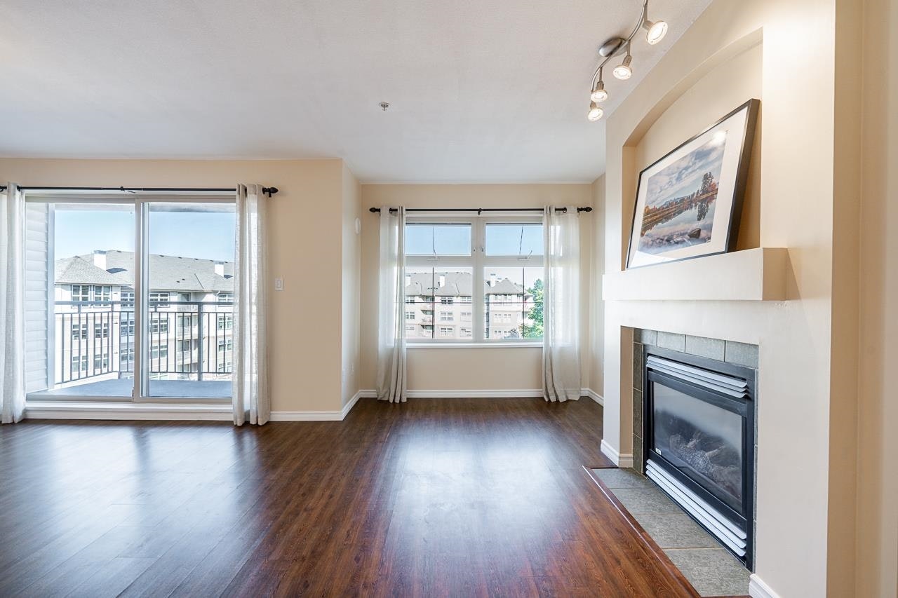 401-15220 Guildford Drive - 4