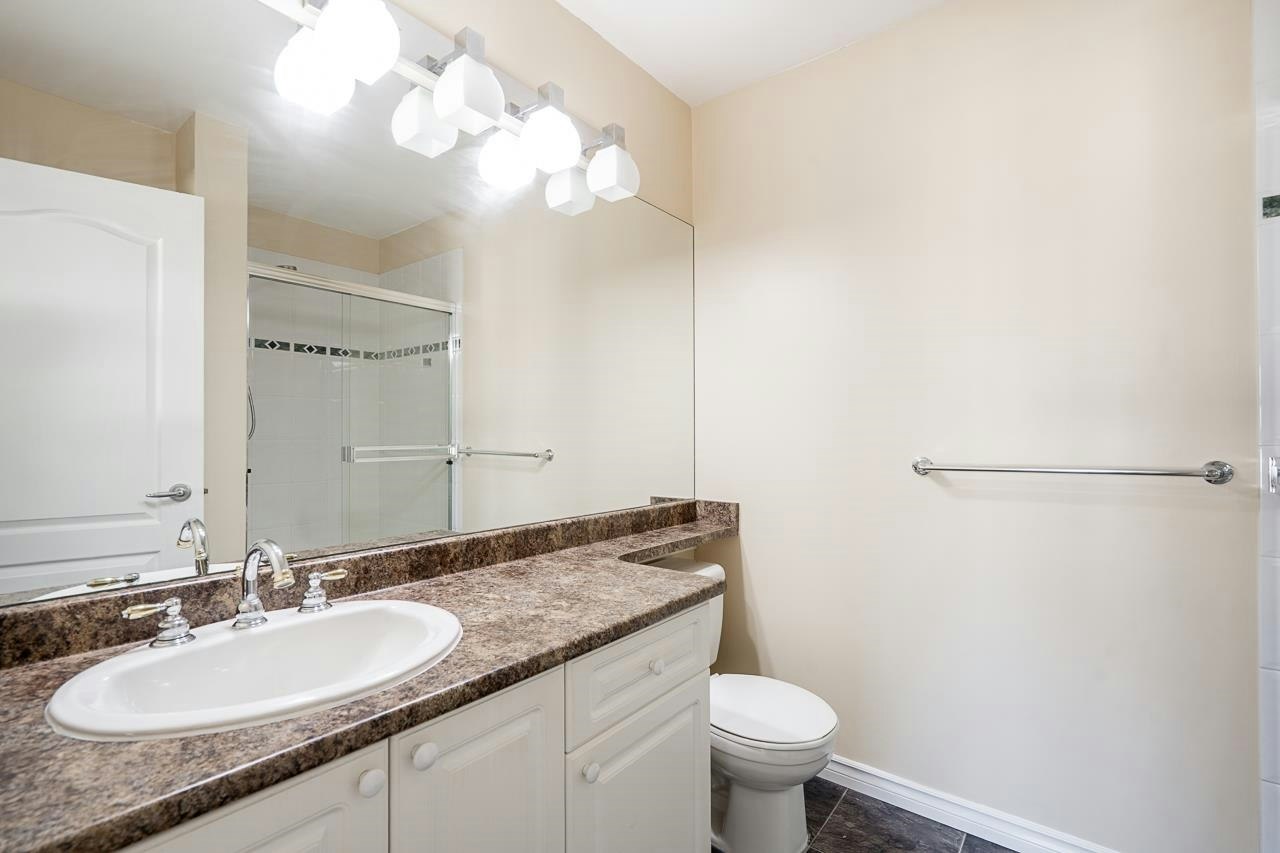 401-15220 Guildford Drive, Surrey, BC, V3R 0Y6 - 20