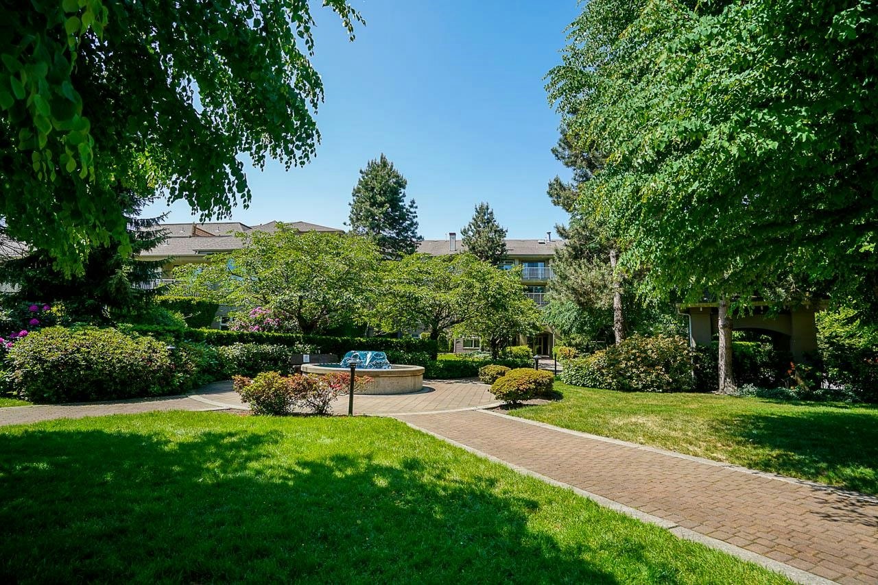 401-15220 Guildford Drive, Surrey, BC, V3R 0Y6 - 33