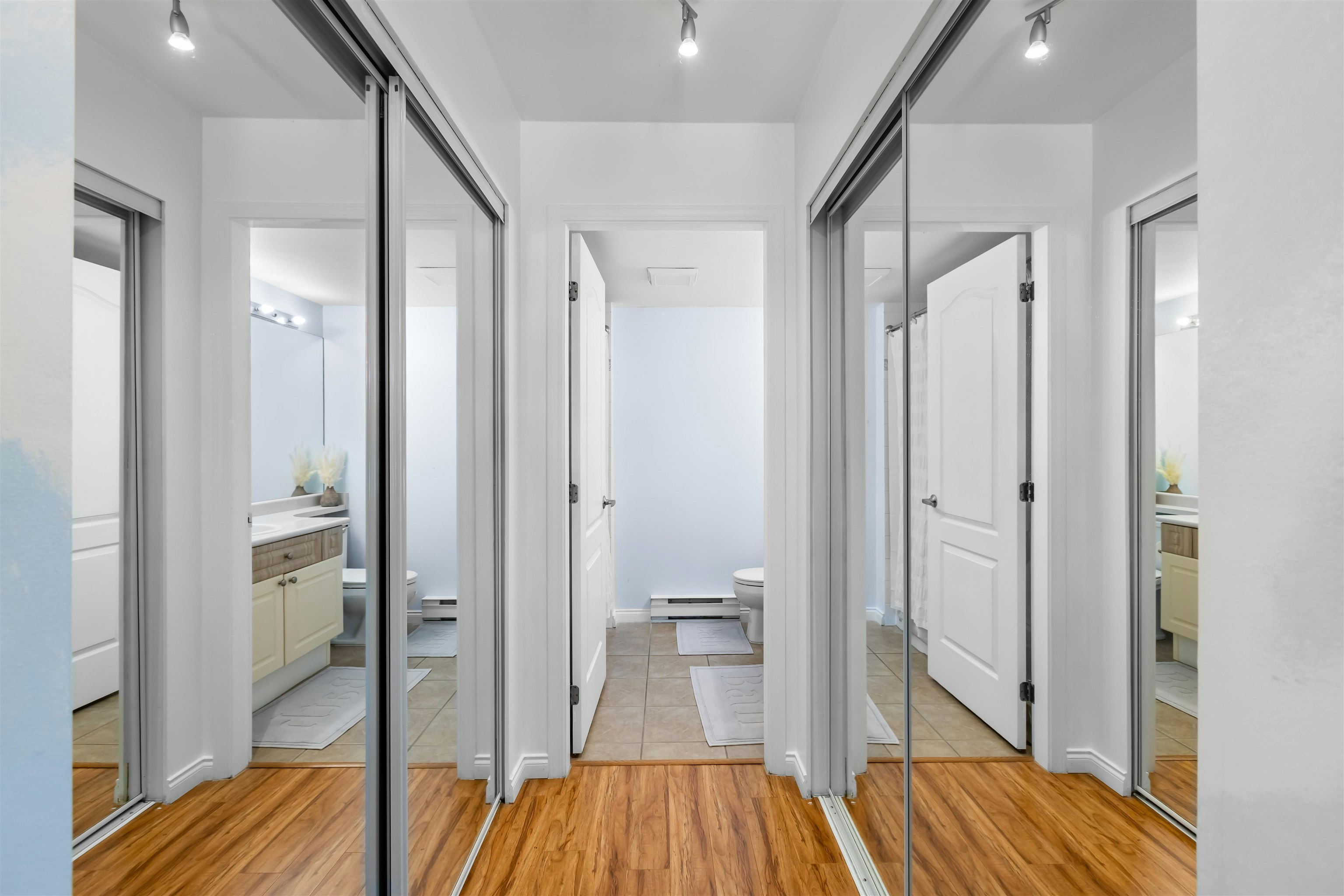 206-20433 53 Avenue, Langley, BC, V3A 7A6 - 18