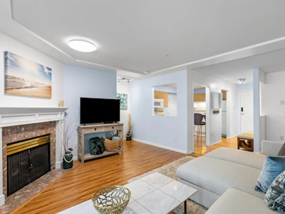 206-20433 53 Avenue - 2