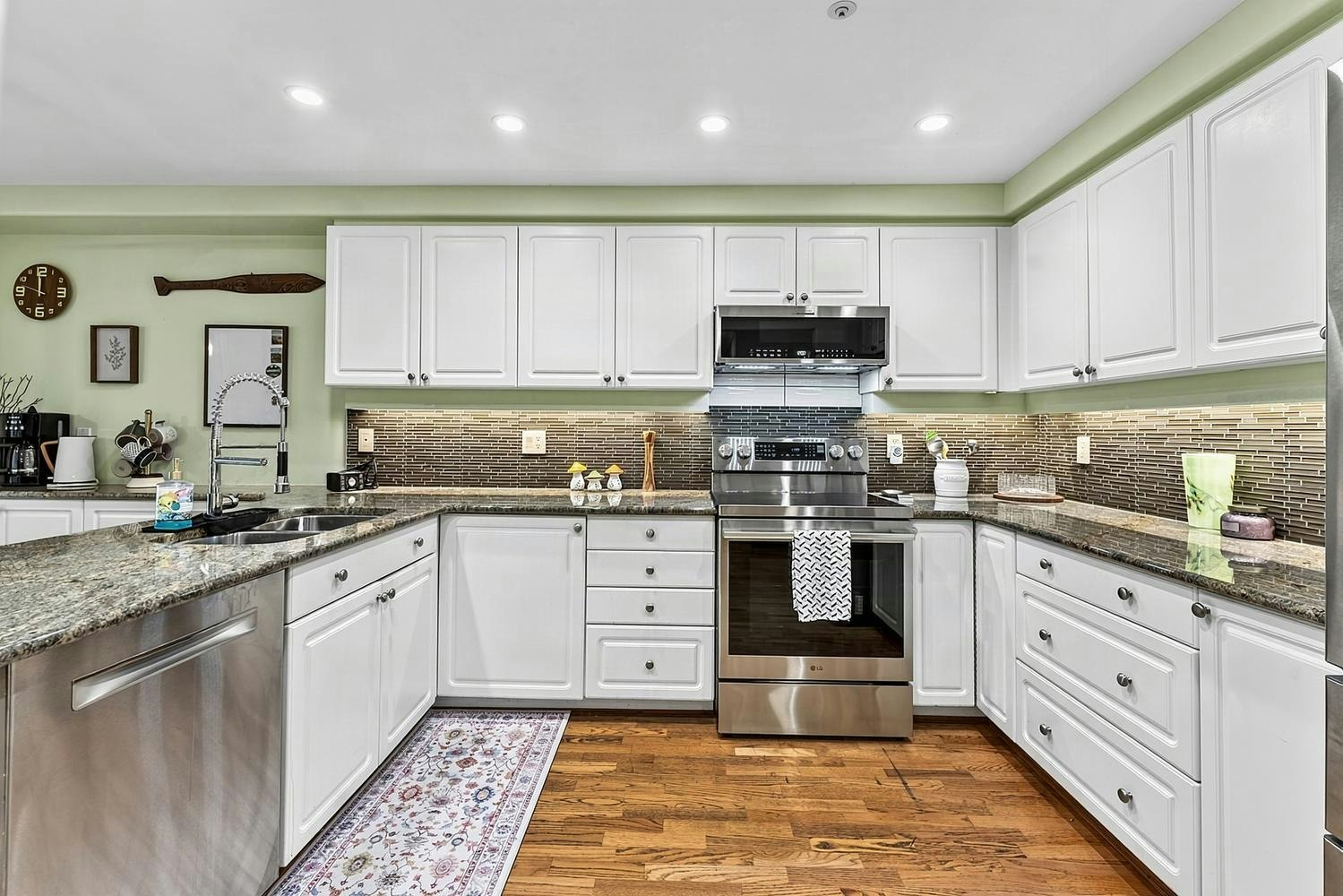 203-1725 128 Street, Surrey, BC, V4A 3V2 - 14