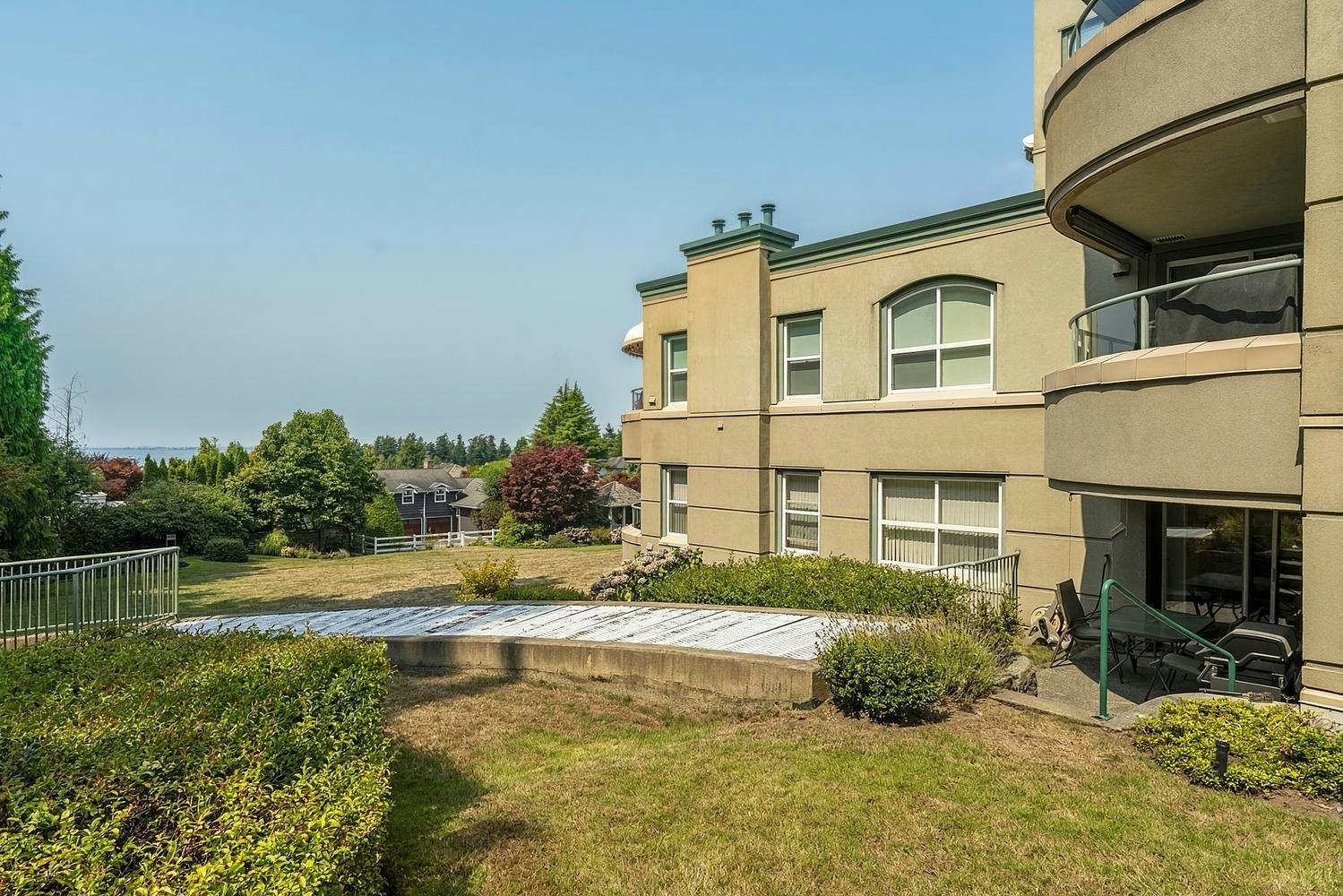 203-1725 128 Street, Surrey, BC, V4A 3V2 - 24