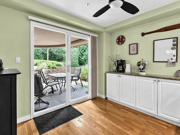 203-1725 128 Street, Surrey, BC, V4A 3V2 - 12