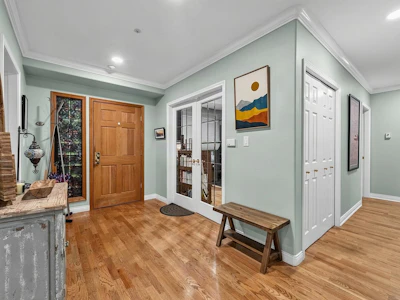 203-1725 128 Street - 3