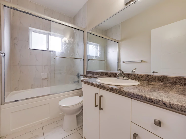 6643 Imperial Street, Burnaby, BC, V5E 1M9 - 37
