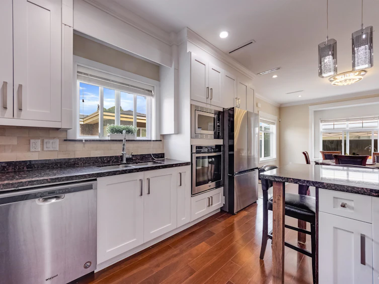 6643 Imperial Street, Burnaby, BC, V5E 1M9 - 4