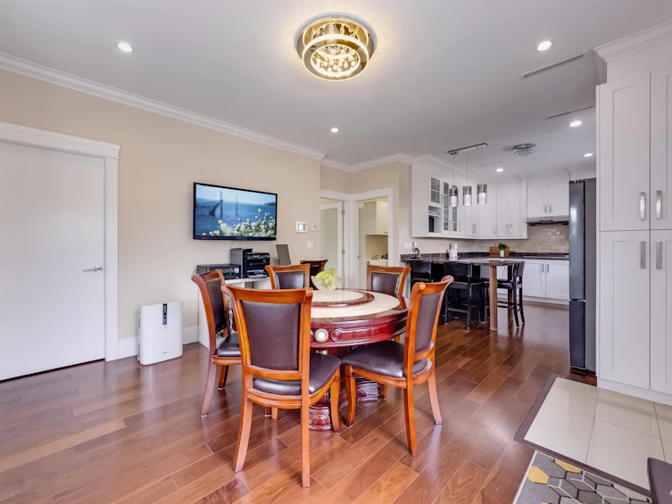 6643 Imperial Street, Burnaby, BC, V5E 1M9 - 6