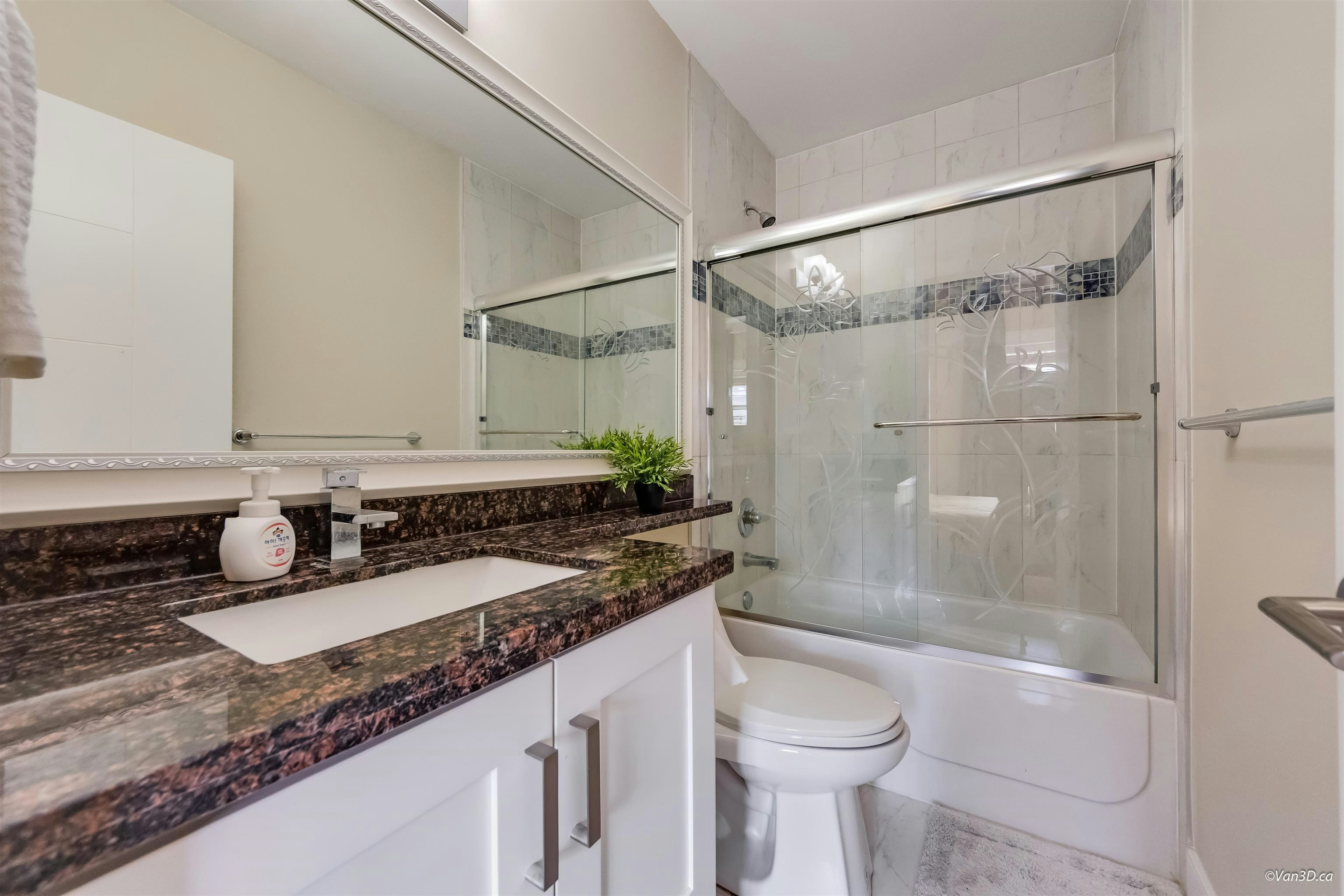 6643 Imperial Street, Burnaby, BC, V5E 1M9 - 17