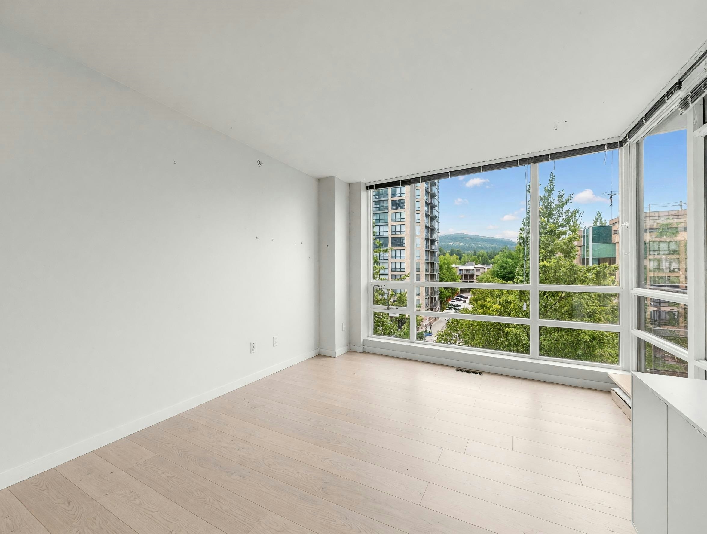 605-2968 Glen Dr., Coquitlam, BC, V3B 0C4 - 4