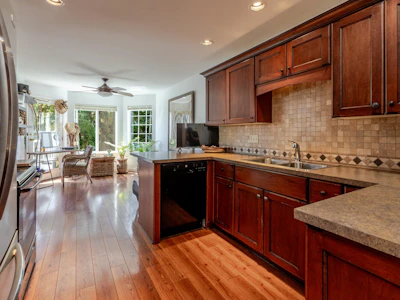 205-5363 206 Street - 4