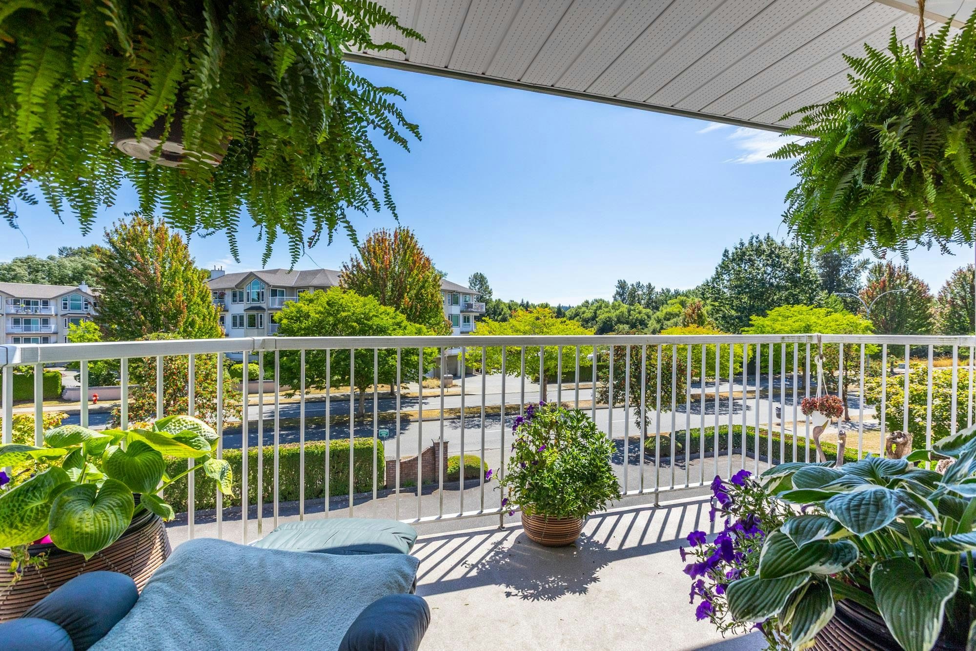 205-5363 206 Street, Langley, BC, V3A 2C5 - 11