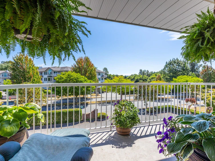 205-5363 206 Street, Langley, BC, V3A 2C5 - 11