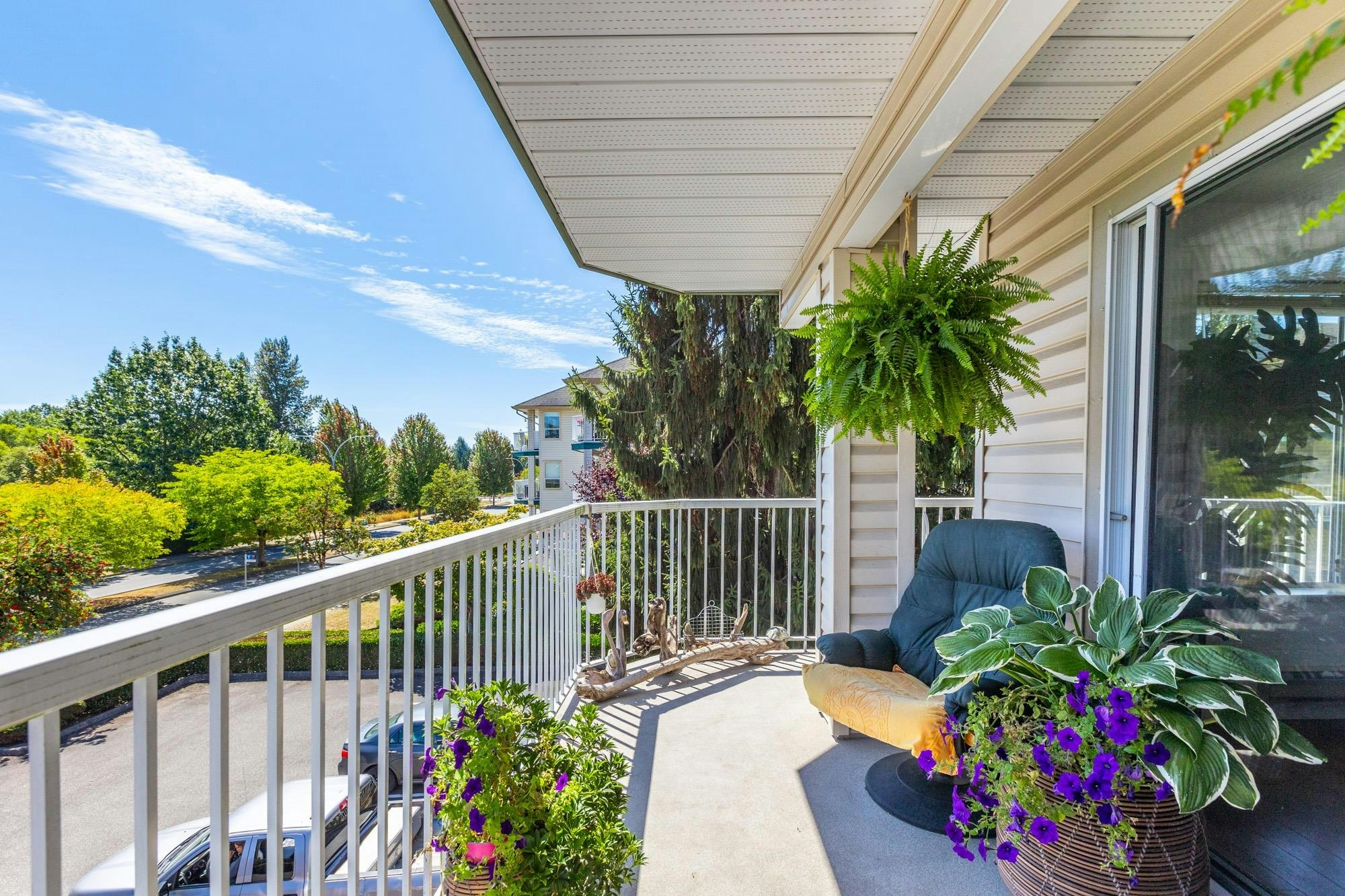 205-5363 206 Street, Langley, BC, V3A 2C5 - 37