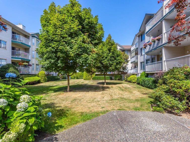 205-5363 206 Street, Langley, BC, V3A 2C5 - 40
