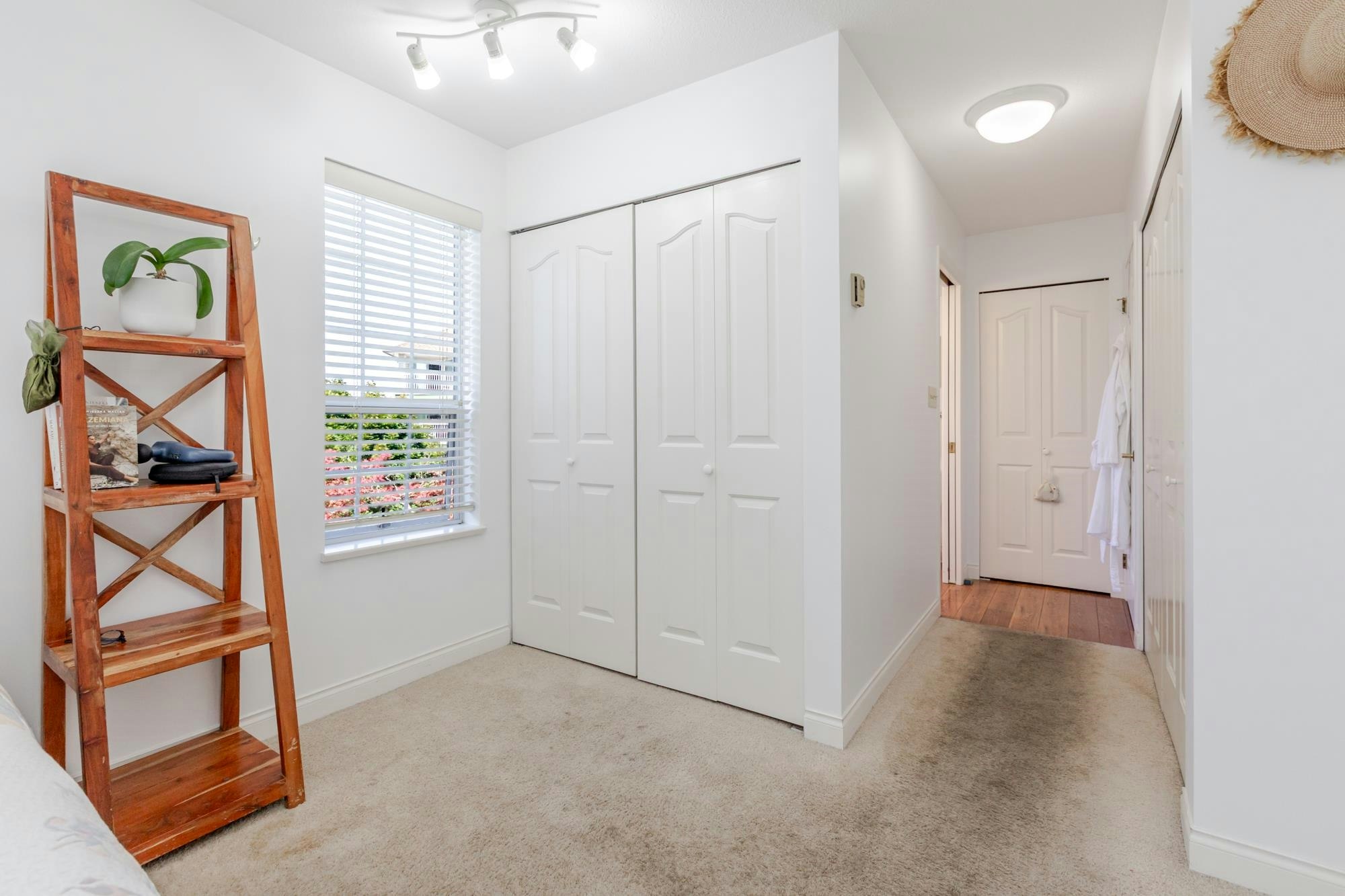 205-5363 206 Street, Langley, BC, V3A 2C5 - 17