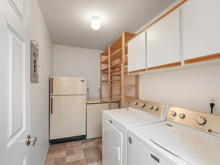 311-5375 205th Street, Langley, BC, V3A 7V7 - 12