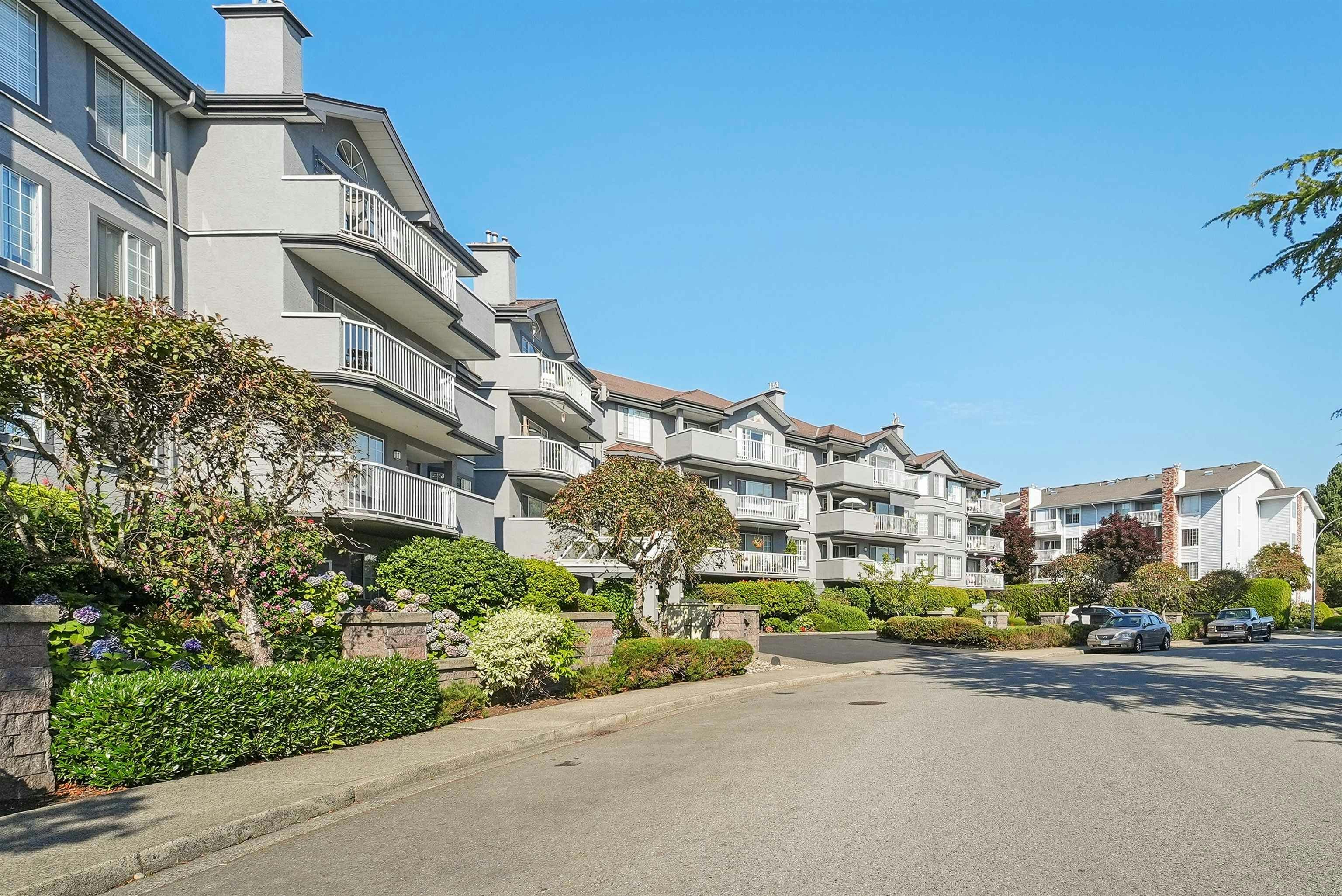 311-5375 205th Street, Langley, BC, V3A 7V7 - 32