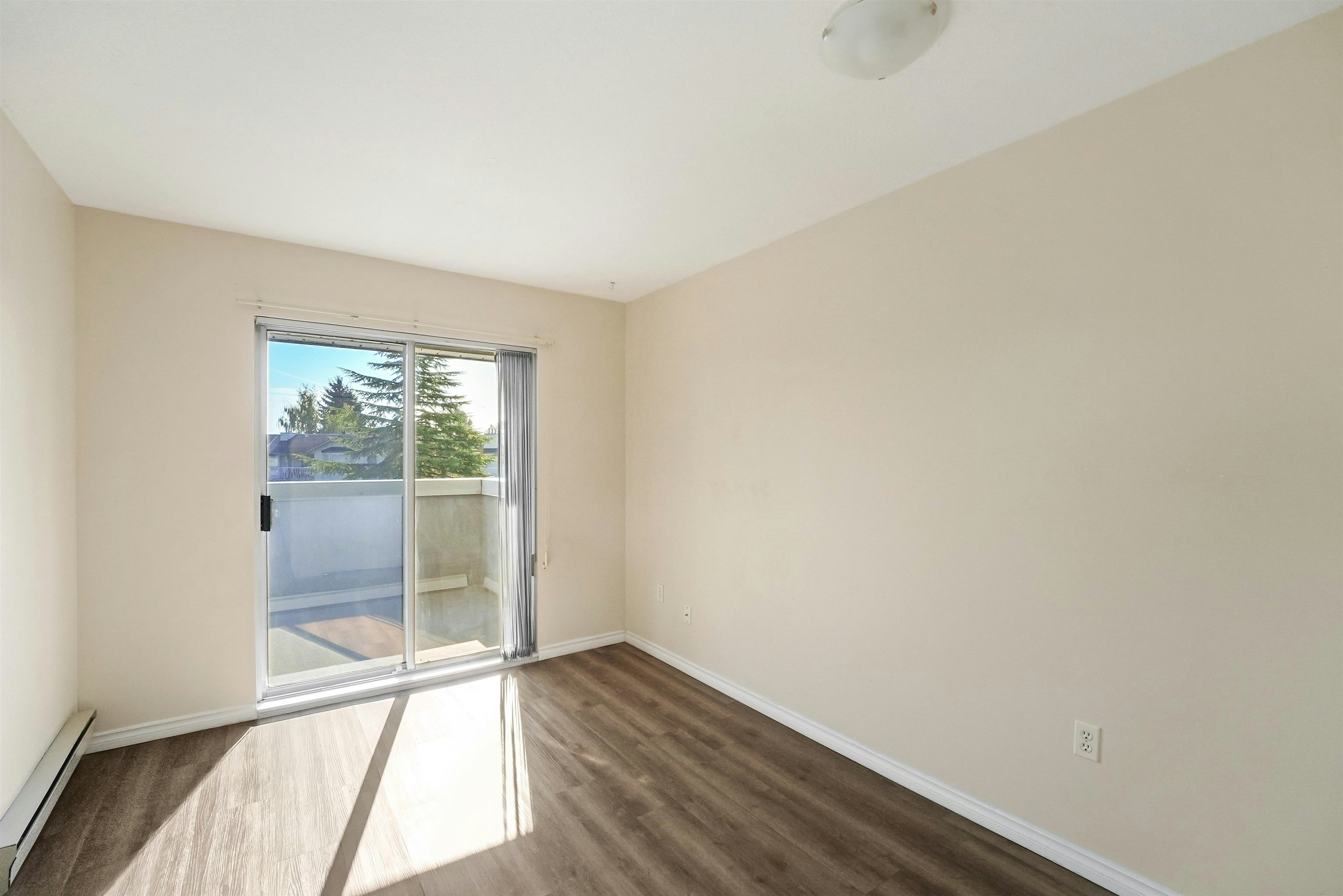 311-5375 205th Street, Langley, BC, V3A 7V7 - 18