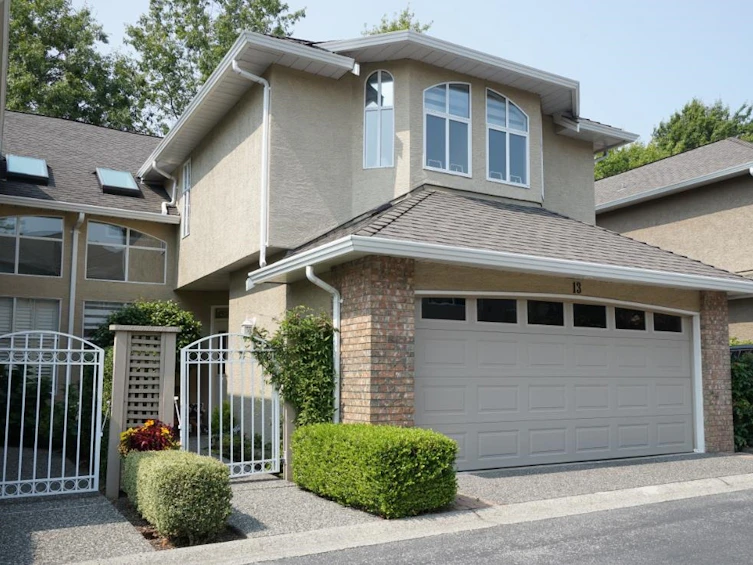13-6211 W Boundary Drive, Surrey, BC, V3X 3G7