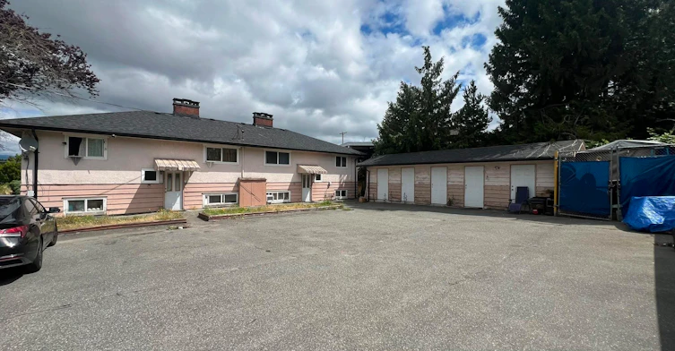 11604-11606 97 Avenue, Surrey, BC, V3V 2B8 - 3