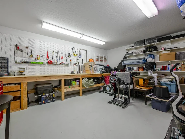 4225 Goodchild Street, Abbotsford, BC, V3G 1L5 - 32