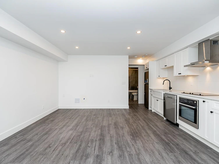 5225 Woodsworth Street, Burnaby, BC, V5G 1S5 - 31