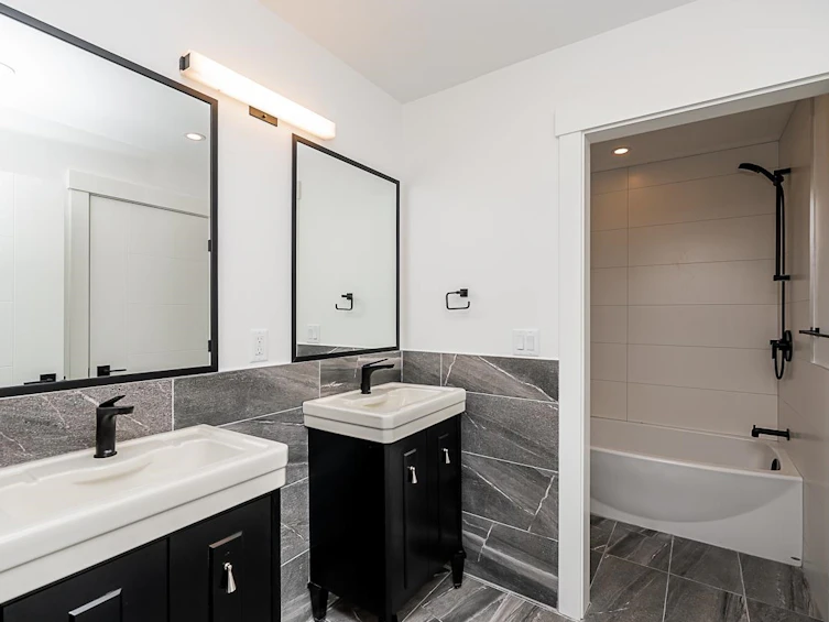 5225 Woodsworth Street, Burnaby, BC, V5G 1S5 - 25