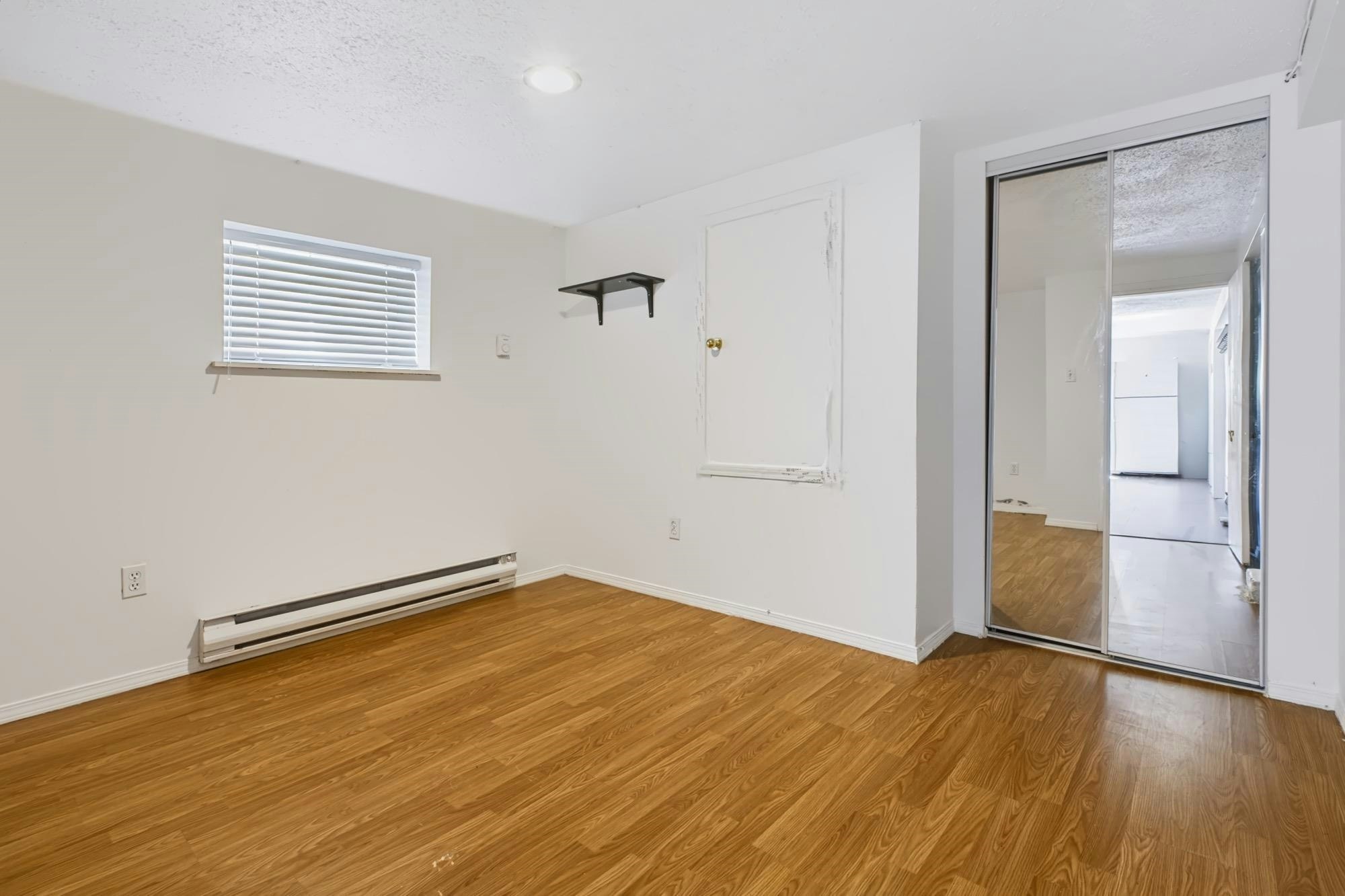 3888 W 15th Avenue, Vancouver, BC, V6R 2Z9 - 28