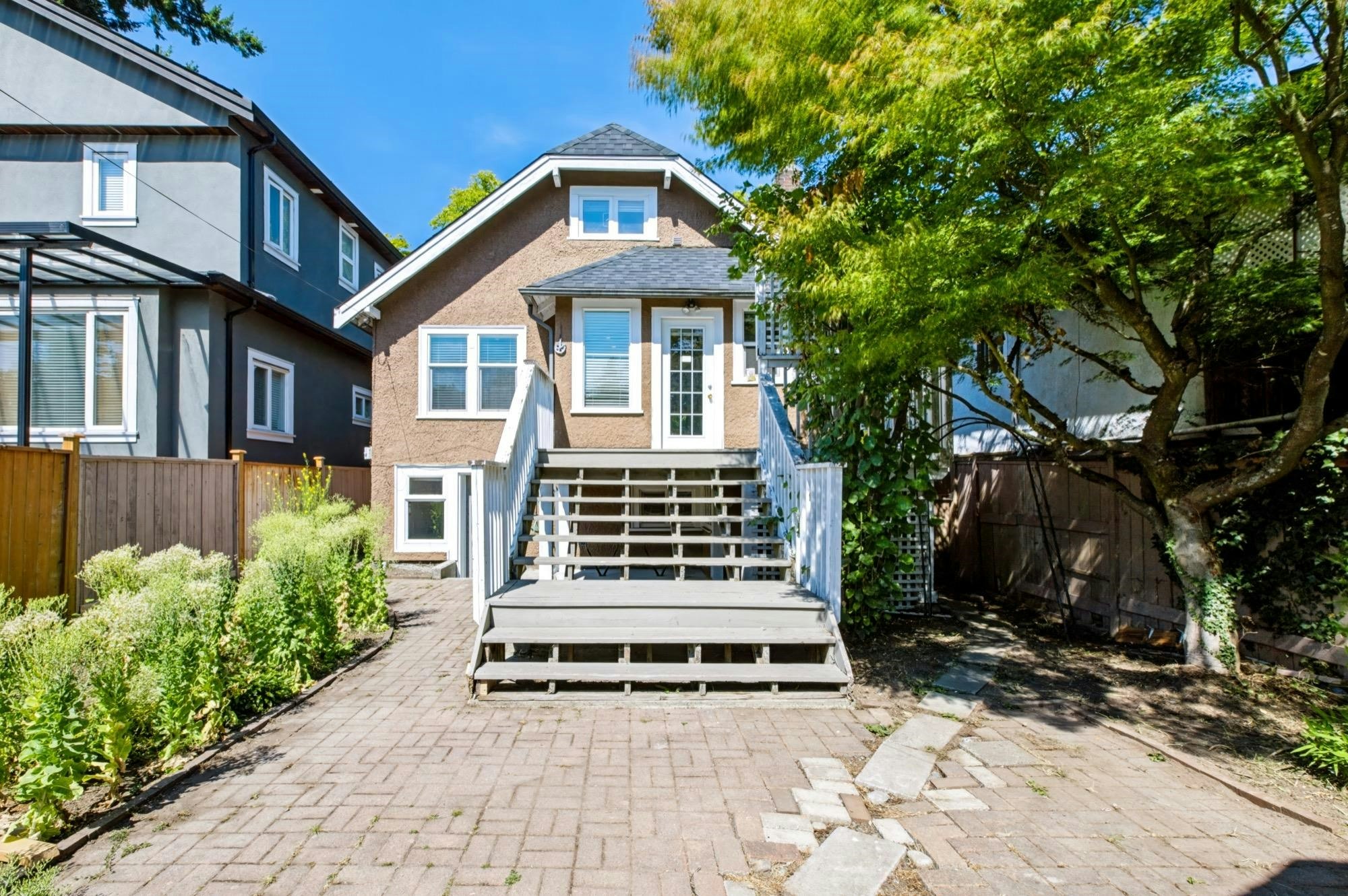 3888 W 15th Avenue, Vancouver, BC, V6R 2Z9 - 37