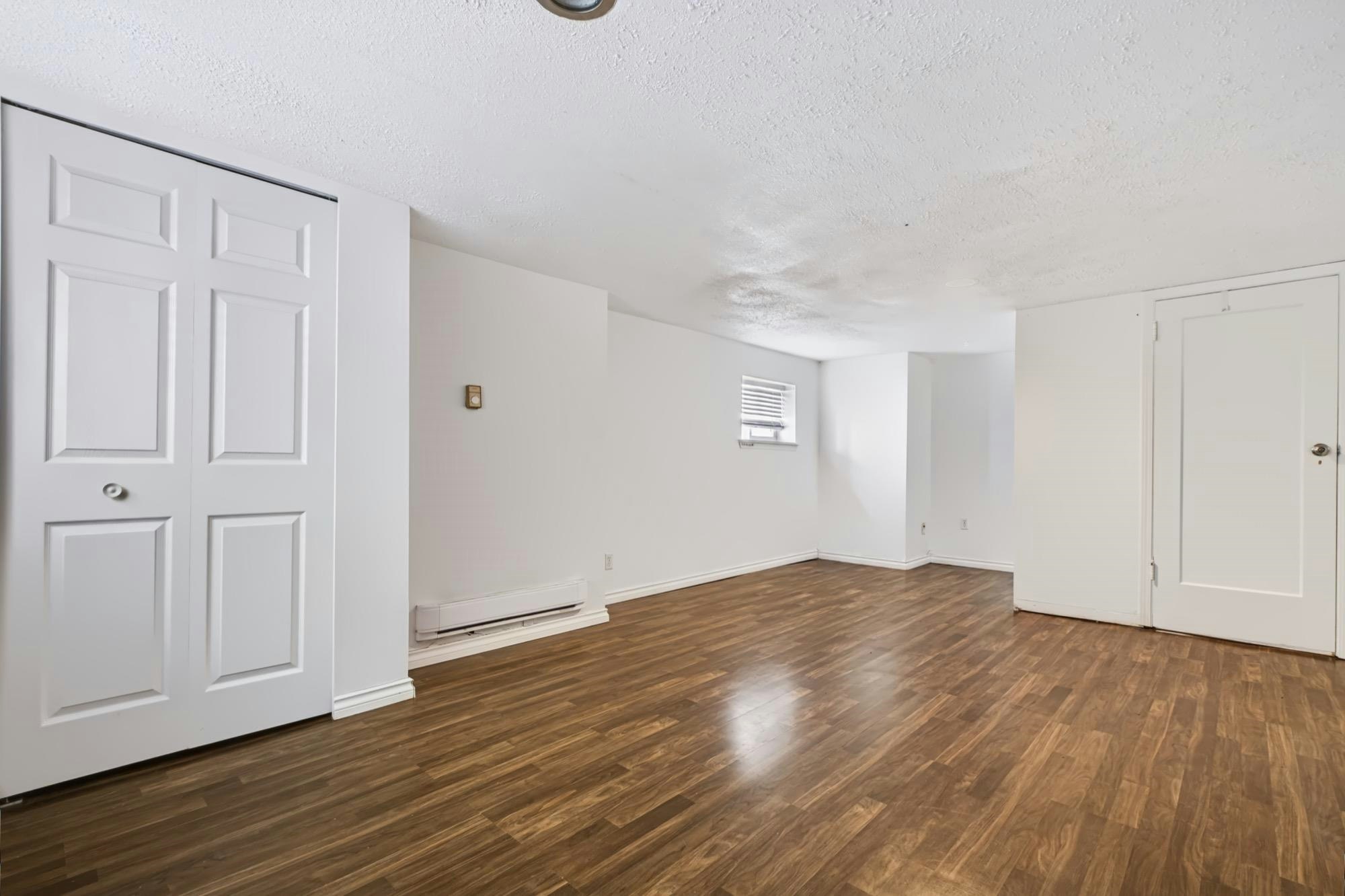3888 W 15th Avenue, Vancouver, BC, V6R 2Z9 - 31