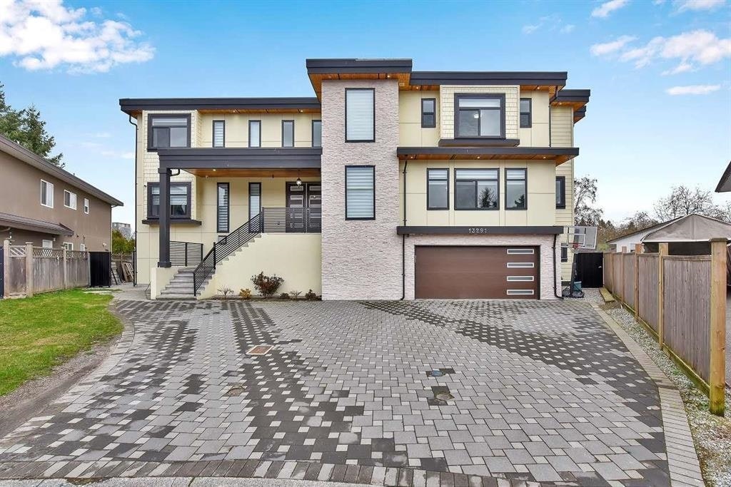 13291 Melville Place, Surrey, BC, V3V 6Z1