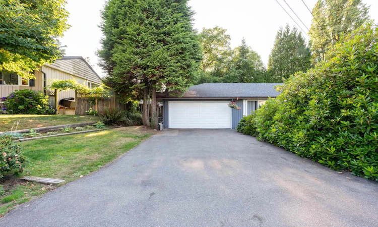 1209 Ridge Court