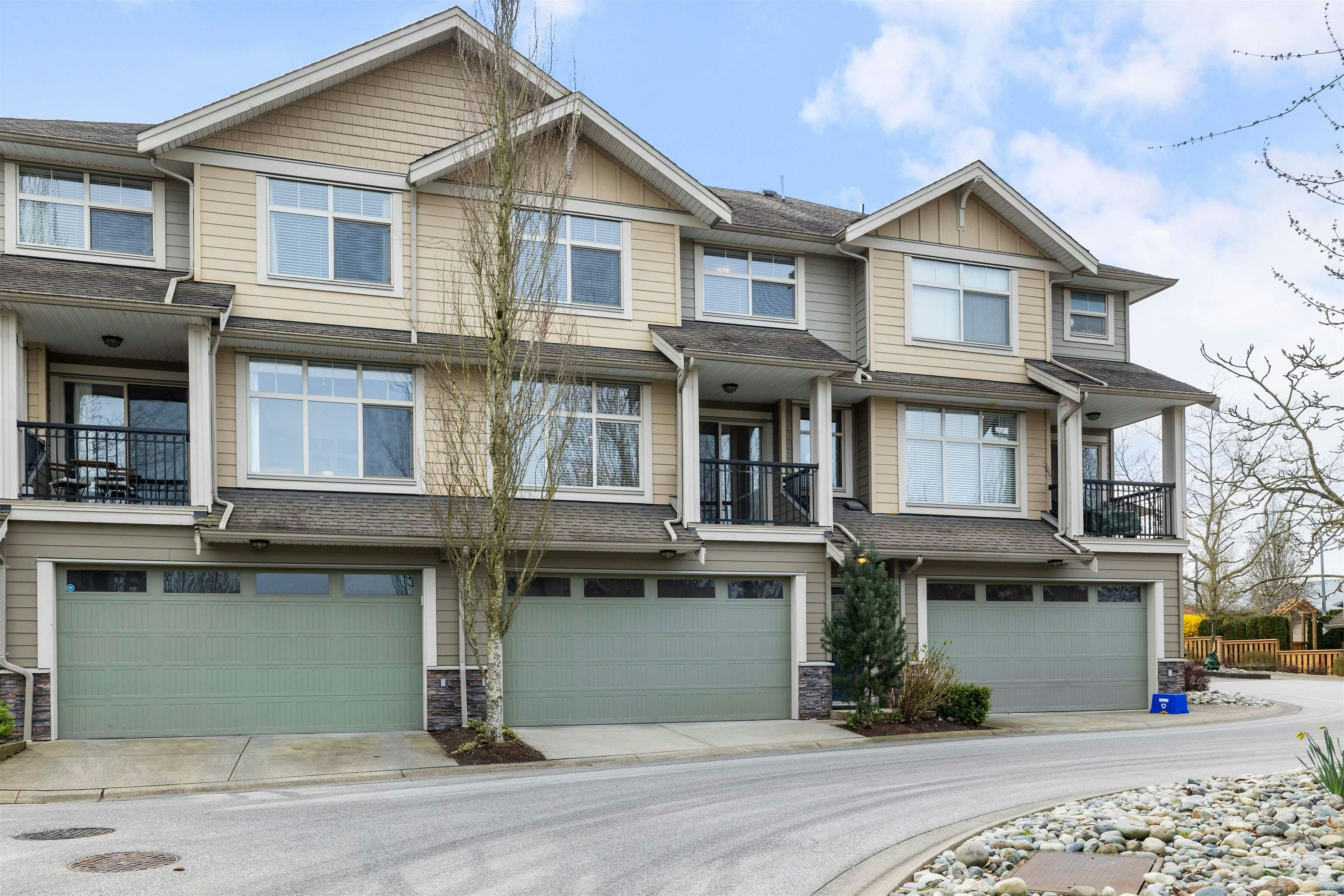 4-22225 50 Avenue - 4