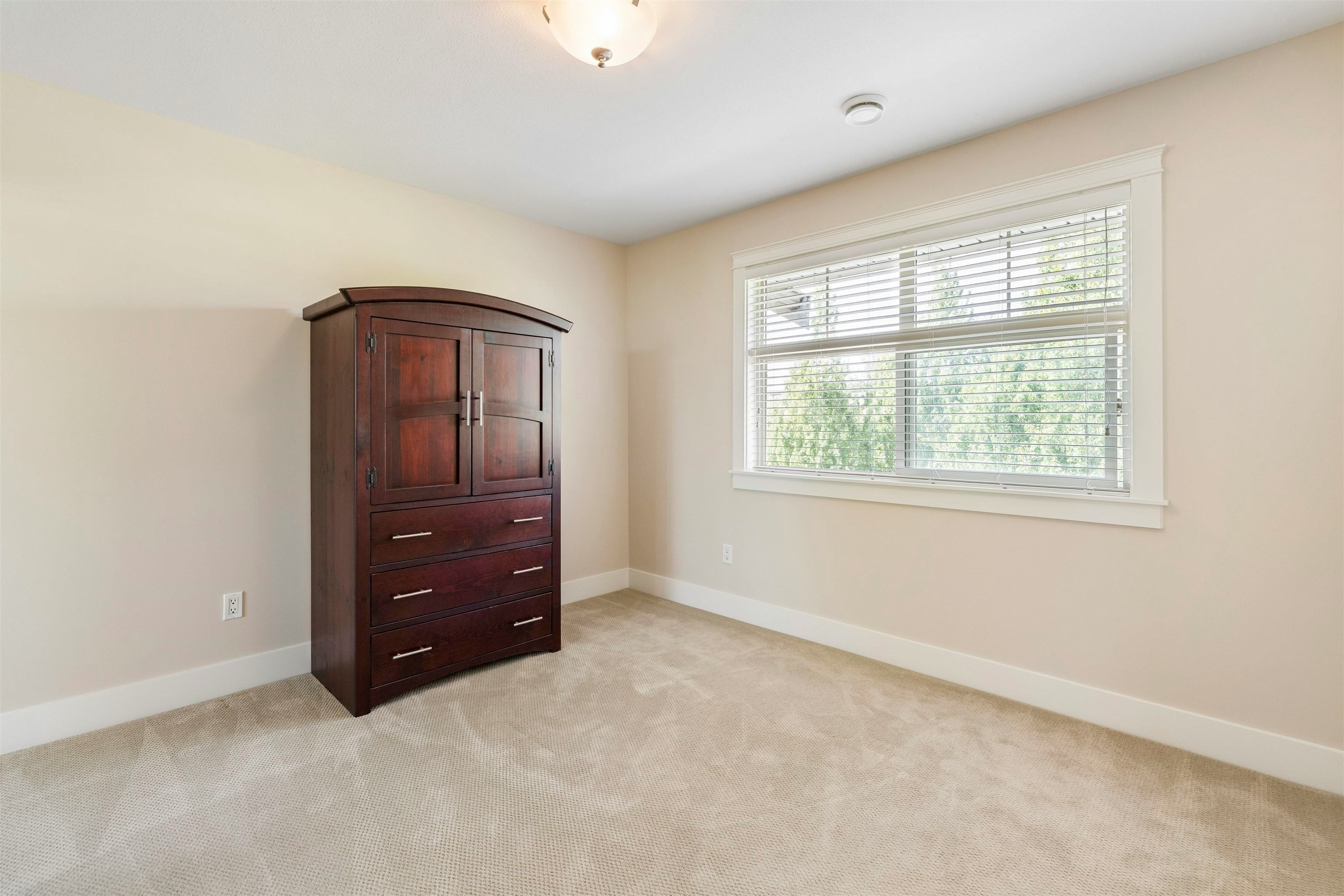 4-22225 50 Avenue, Langley, BC, V2Y 0G7 - 22
