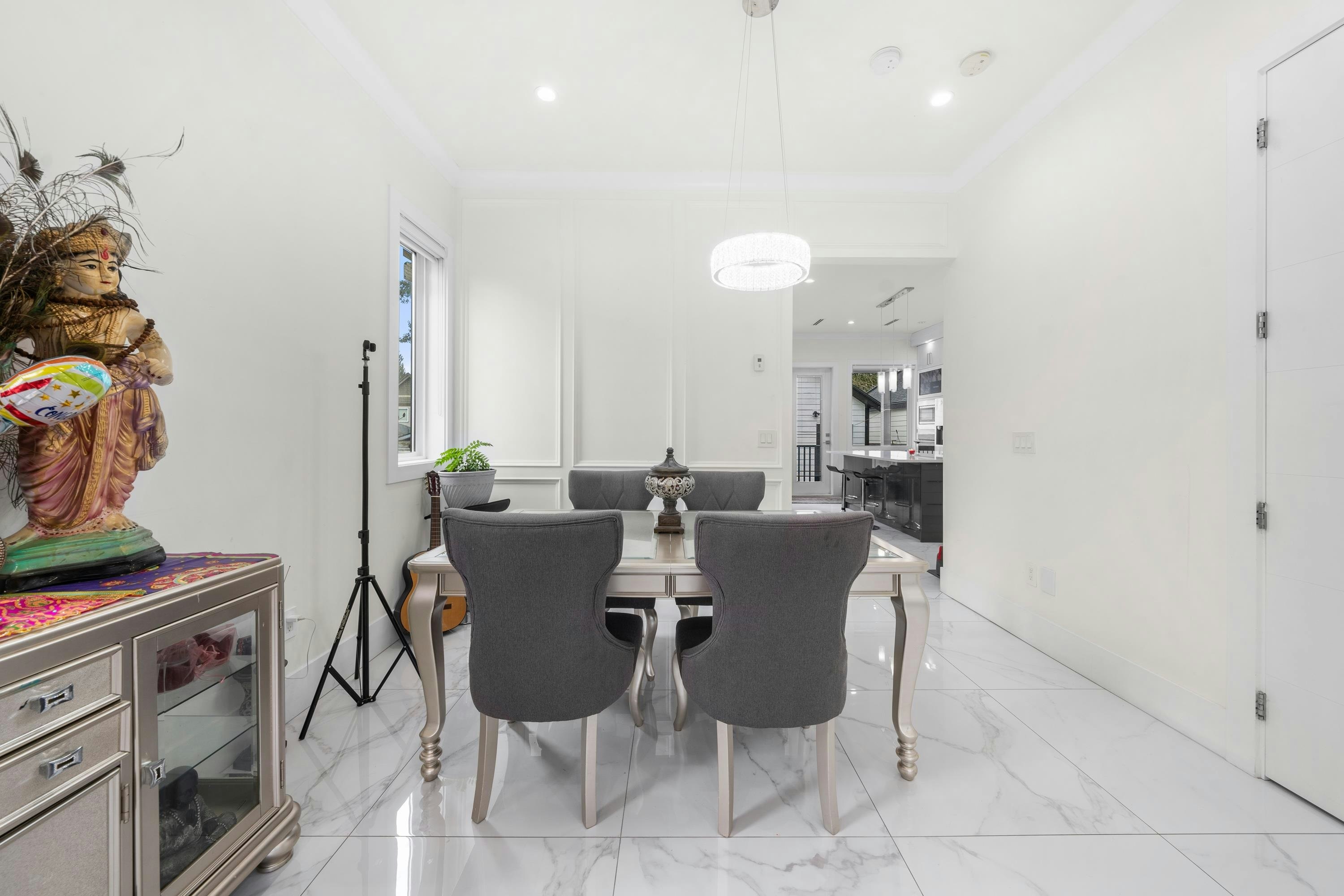 6021 128a Street - 4