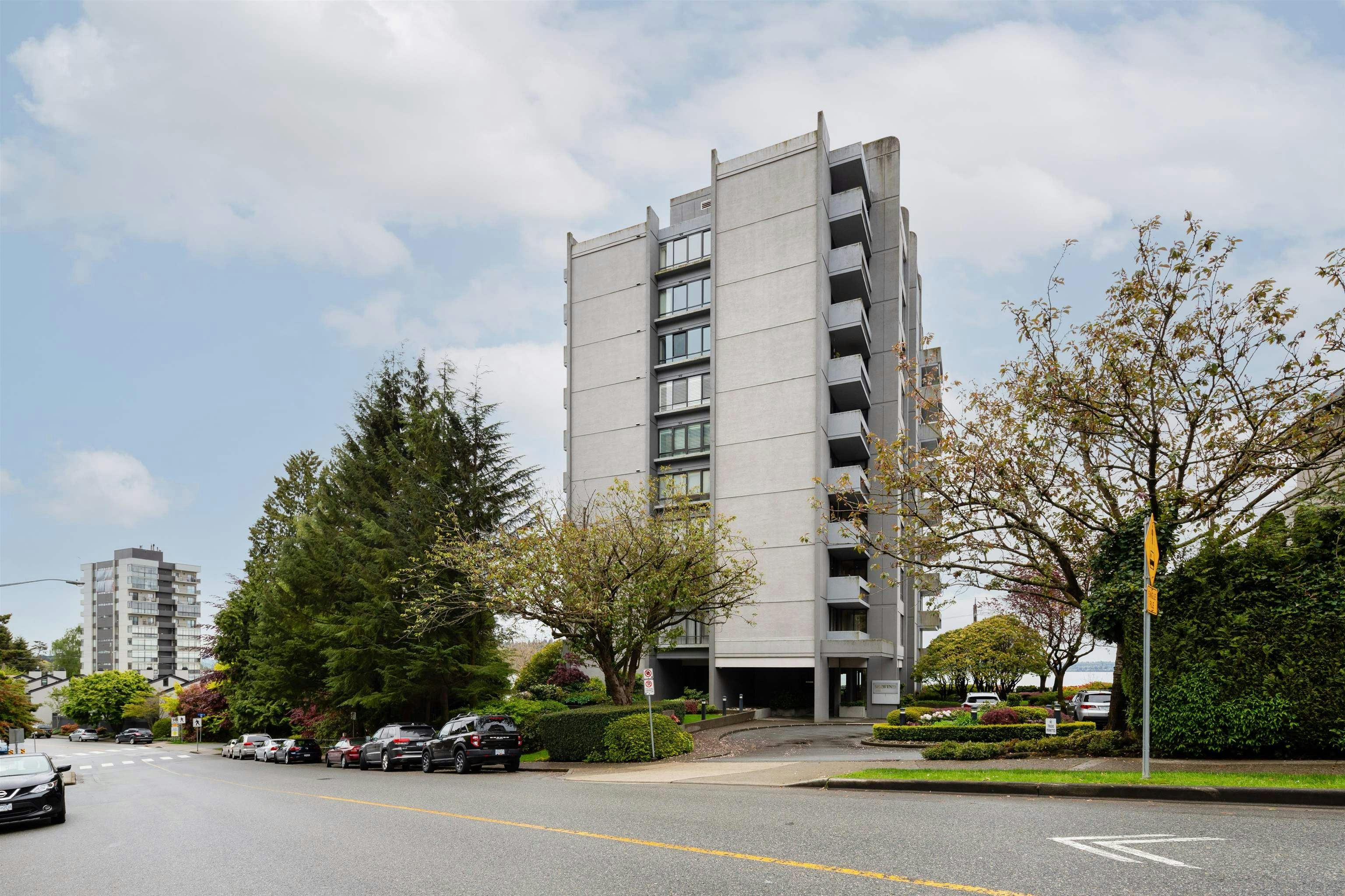 301-1930 Bellevue Avenue, West Vancouver, BC, V7V 1B5
