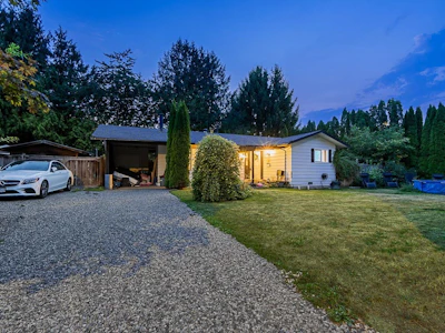 2787 270b Street - 3