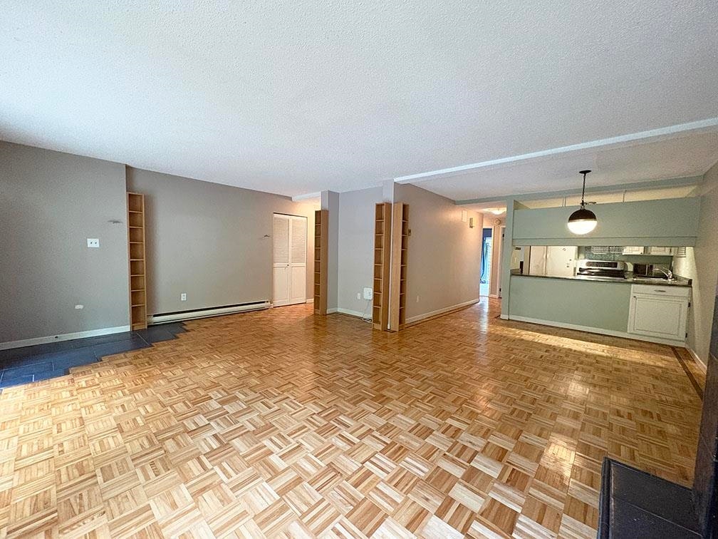 4191 Bridgewater Crescent, Burnaby, BC, V3N 4M7 - 2