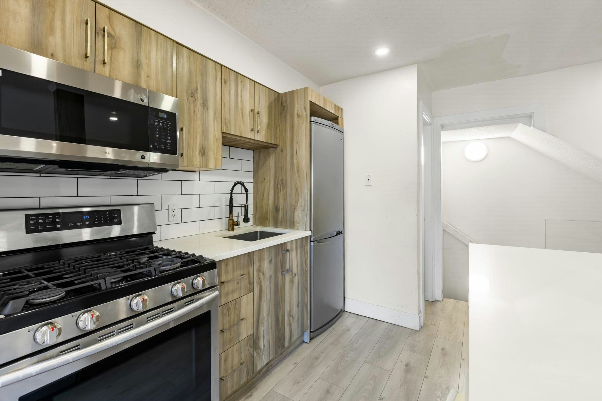 139-15215 105 Avenue, Surrey, BC, V3R 1R9 - 16
