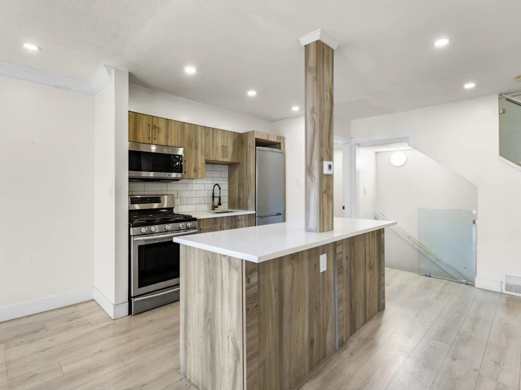 139-15215 105 Avenue, Surrey, BC, V3R 1R9 - 13
