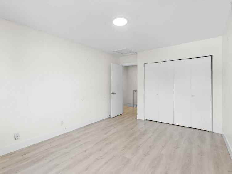 139-15215 105 Avenue, Surrey, BC, V3R 1R9 - 23