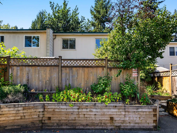 139-15215 105 Avenue, Surrey, BC, V3R 1R9 - 3