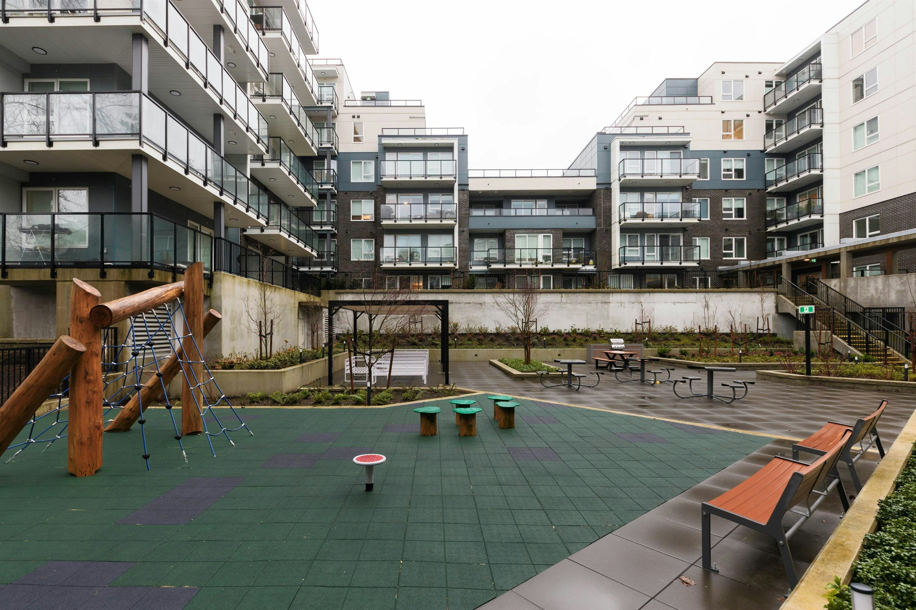 208-1100 Clarke Road, Port Moody, BC, V3H 0N3 - 37