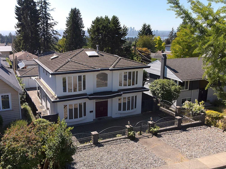 213 W 28th Street, North Vancouver, BC, V7N 2H9 - 32