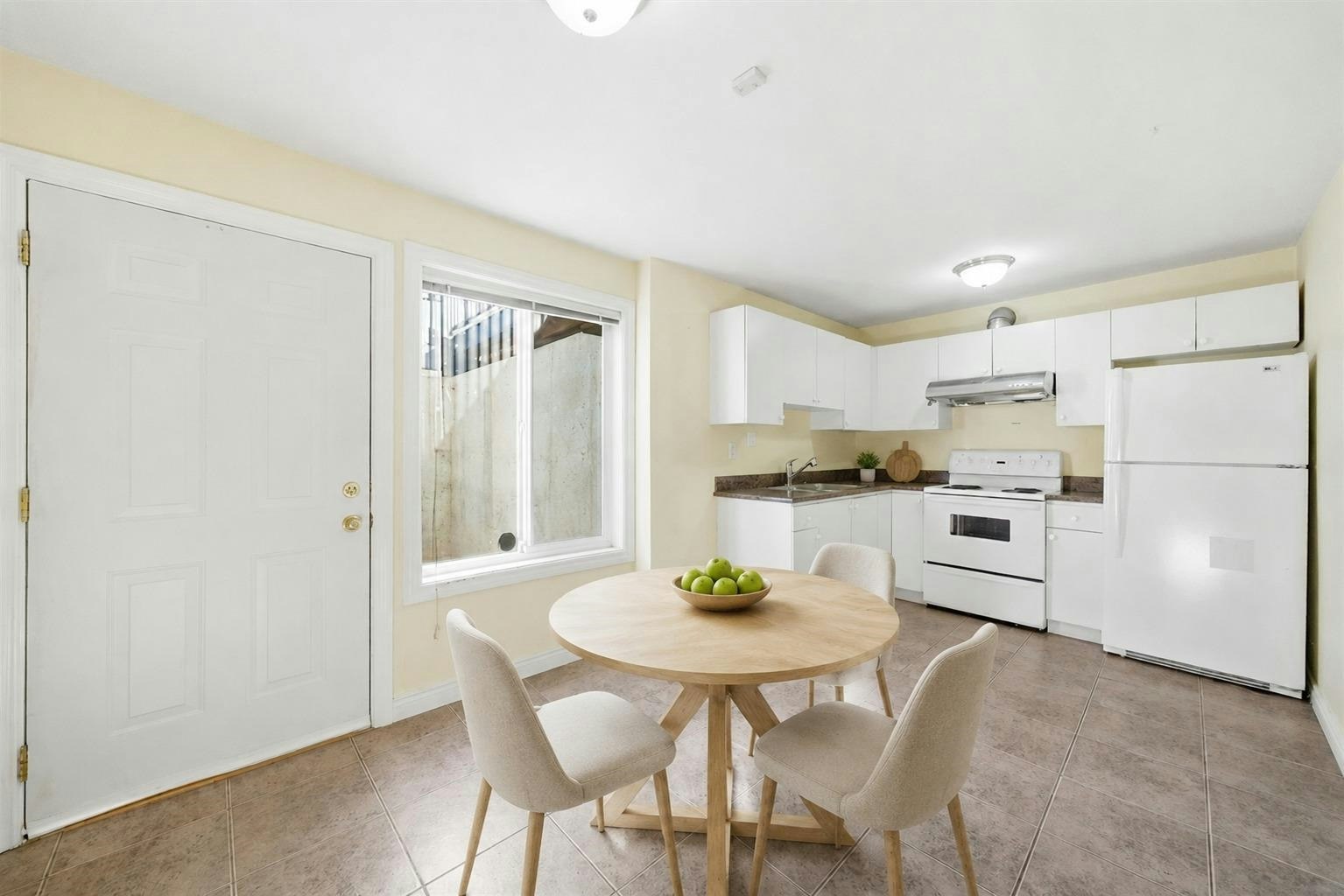213 W 28th Street, North Vancouver, BC, V7N 2H9 - 20
