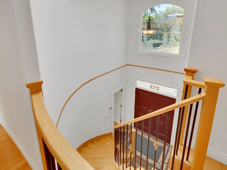 213 W 28th Street, North Vancouver, BC, V7N 2H9 - 13