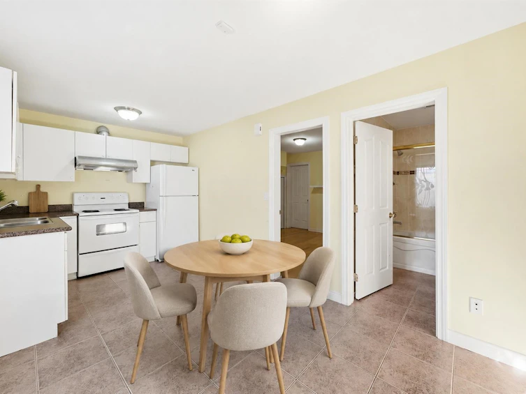 213 W 28th Street, North Vancouver, BC, V7N 2H9 - 19