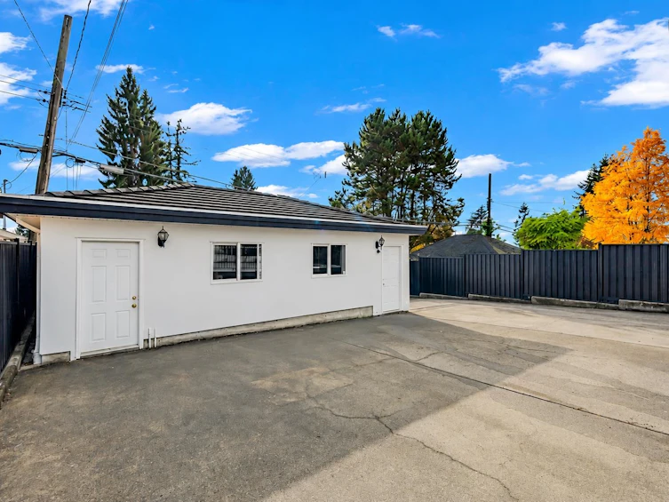 213 W 28th Street, North Vancouver, BC, V7N 2H9 - 29